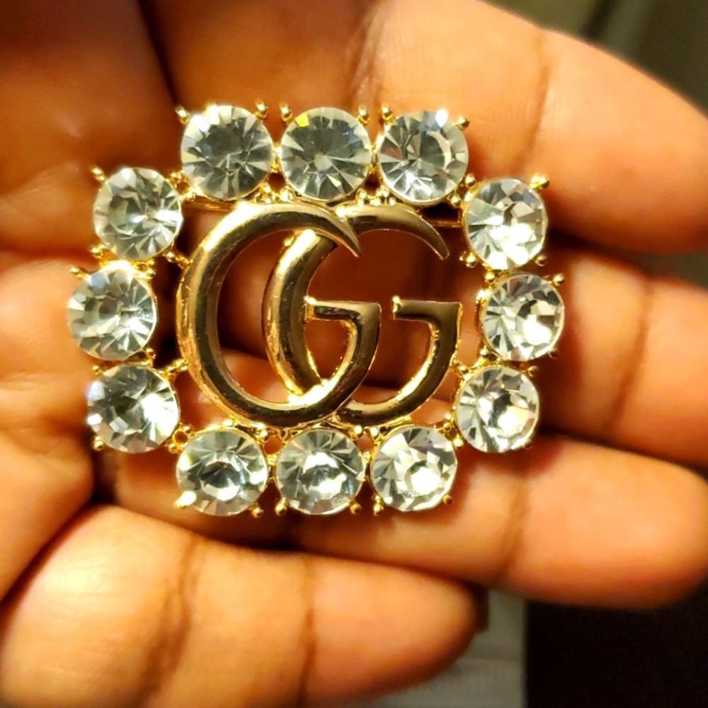 Gucci Brooche